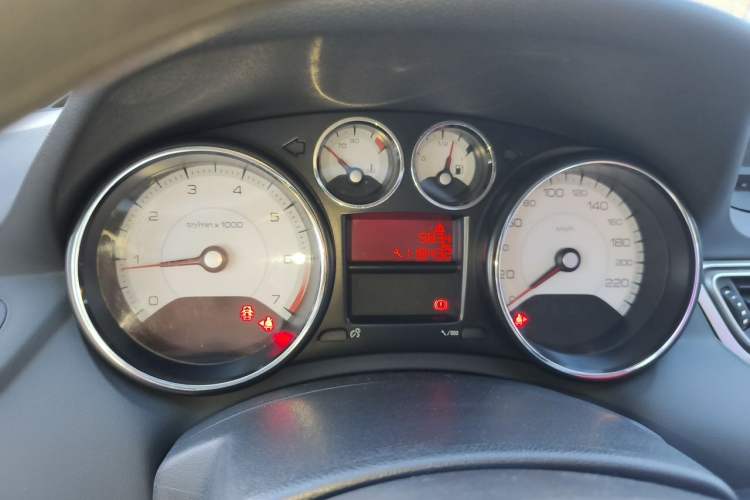 Used Peugeot 308 2014 Enjoy Edition Classic 1.6L Manual YouShang Model Instrument Cluster