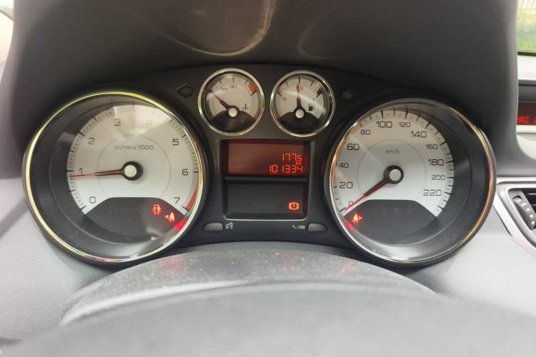 Used Peugeot 308 2014 Enjoy Edition Classic 1.6L Manual YouShang Model Instrument Cluster