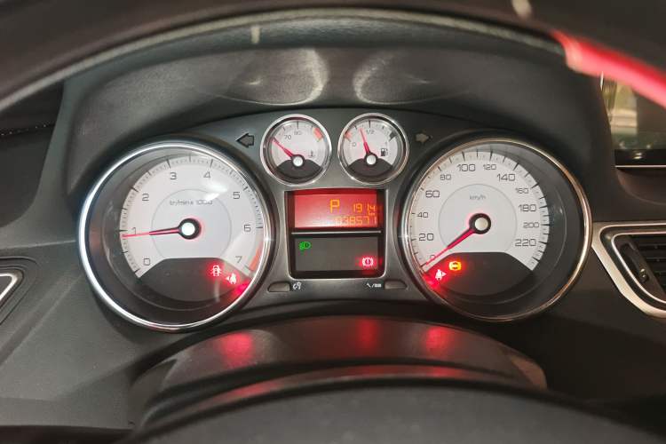 Used Peugeot 308 2014 Enjoy Edition Classic 1.6L Automatic Premium Model Instrument Cluster