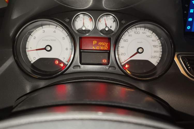 Used Peugeot 308 2014 Enjoy Edition Classic 1.6L Automatic Premium Model Instrument Cluster