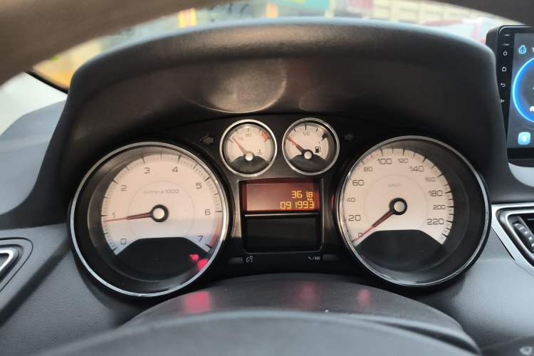 Used Peugeot 308 2014 Enjoy Edition Classic 1.6L Manual YouShang Model Instrument Cluster