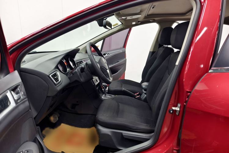 Used Peugeot 308 2014 Enjoyment Edition Classic 1.6L Automatic Fashion Model Interior 4