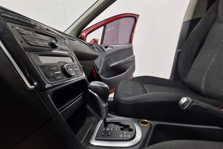 Used Peugeot 308 2014 Enjoyment Edition Classic 1.6L Automatic Fashion Model Interior 5