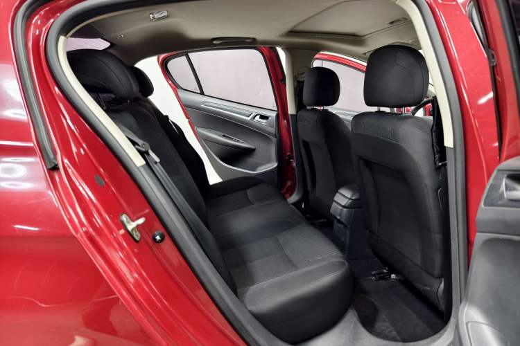 Used Peugeot 308 2014 Enjoyment Edition Classic 1.6L Automatic Fashion Model Interior 7