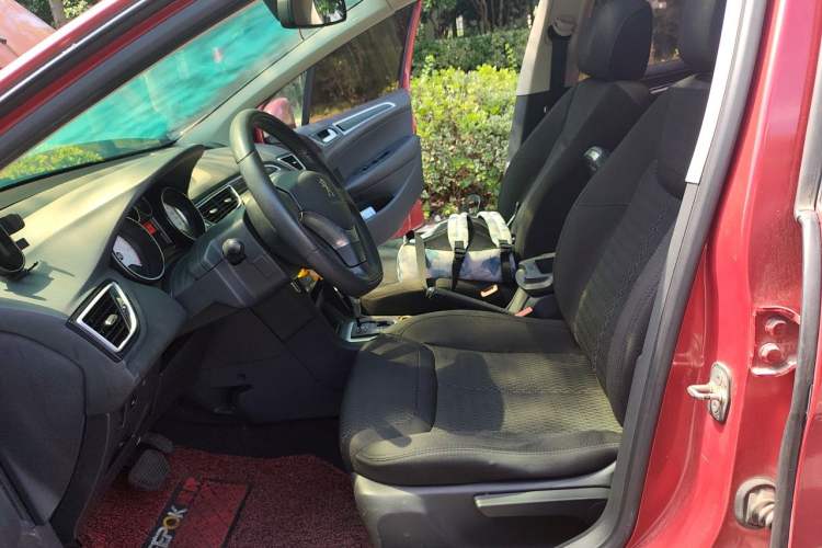 Used Peugeot 308 2014 Enjoyment Edition Classic 1.6L Automatic Fashion Model Left Front Seat