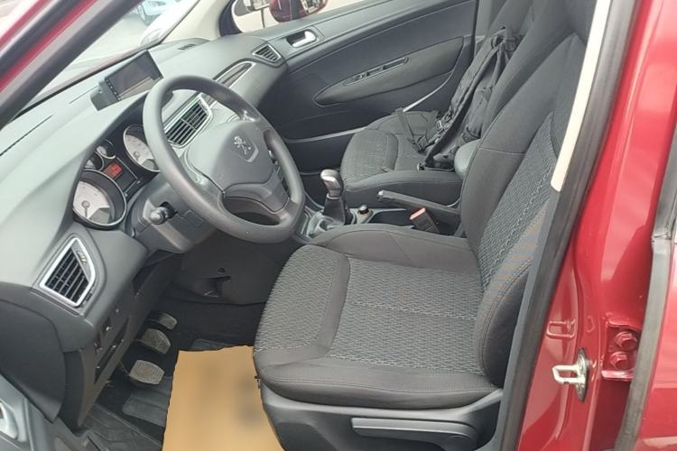 Used Peugeot 308 2014 Enjoy Edition Classic 1.6L Manual YouShang Model Left Front Seat
