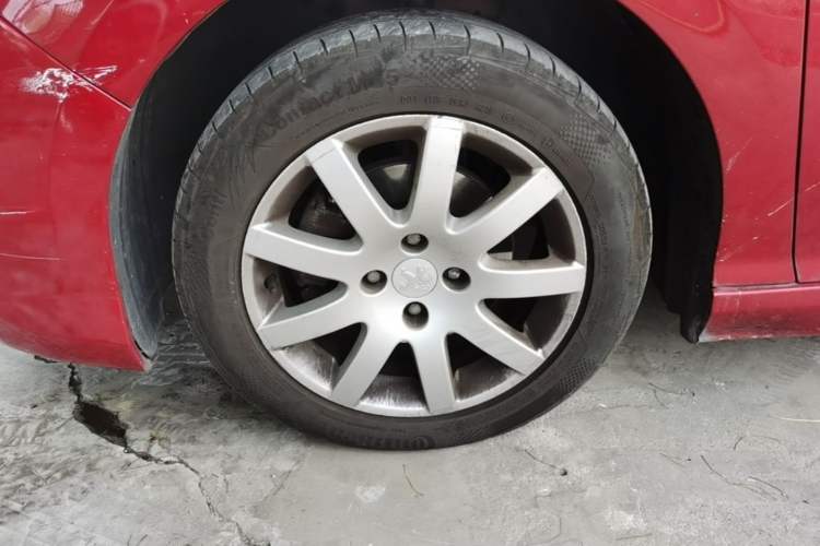 Used Peugeot 308 2014 Enjoyment Edition Classic 1.6L Automatic Fashion Model Left Front Wheel Hub