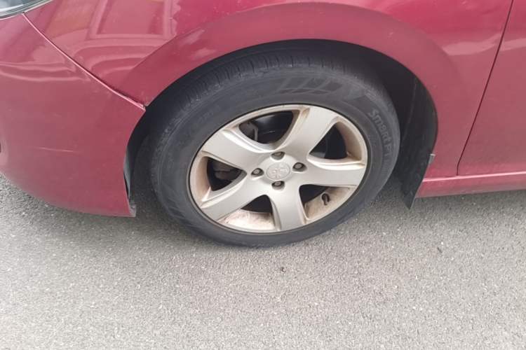 Used Peugeot 308 2014 Enjoy Edition Classic 1.6L Automatic Premium Model Left Front Wheel Hub