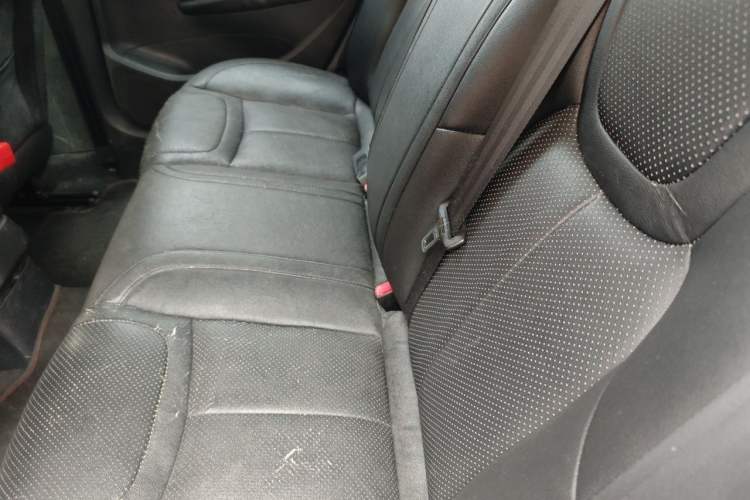 Used Peugeot 308 2014 Enjoy Edition Classic 1.6L Manual YouShang Model Left Rear Seat