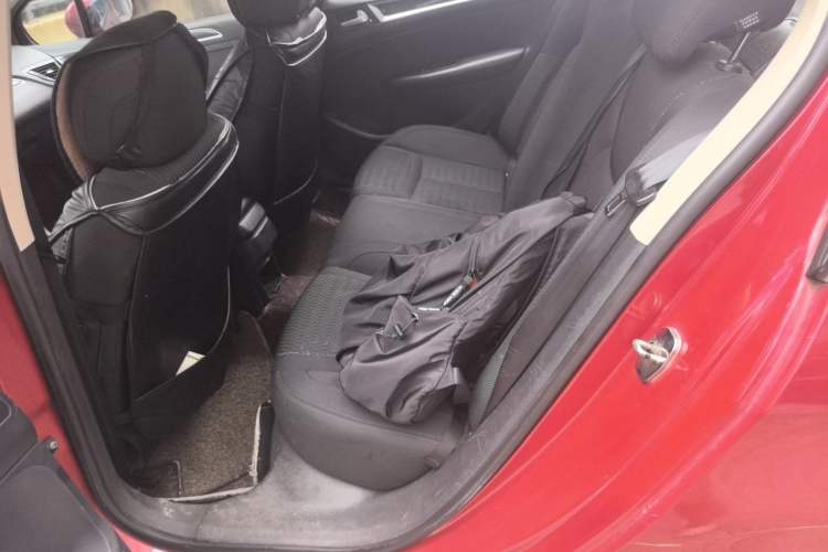 Used Peugeot 308 2014 Enjoyment Edition Classic 1.6L Automatic Fashion Model Left Rear Seat