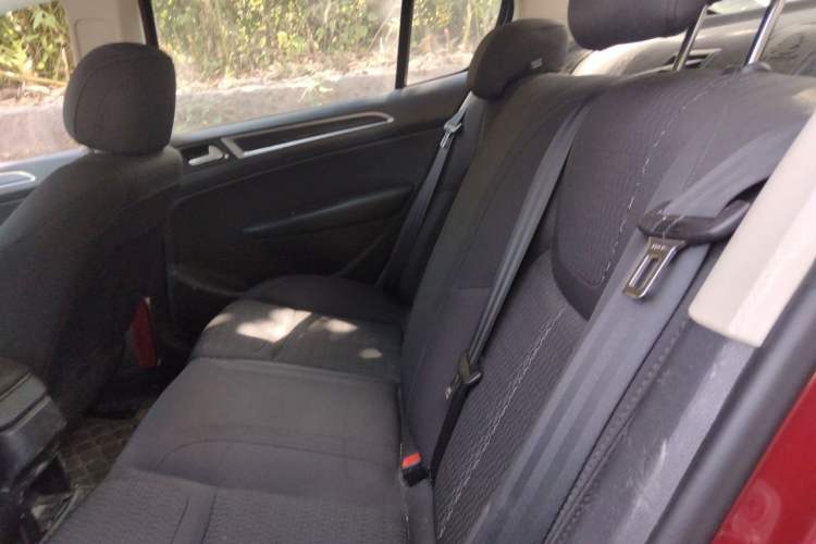 Used Peugeot 308 2014 Enjoyment Edition Classic 1.6L Automatic Fashion Model Left Rear Seat