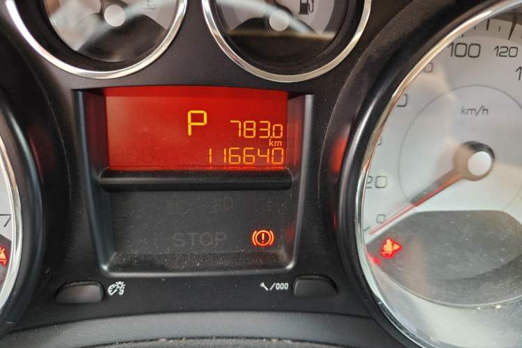 Used Peugeot 308 2014 Enjoy Edition Classic 1.6L Automatic Premium Model Odometer Close Up