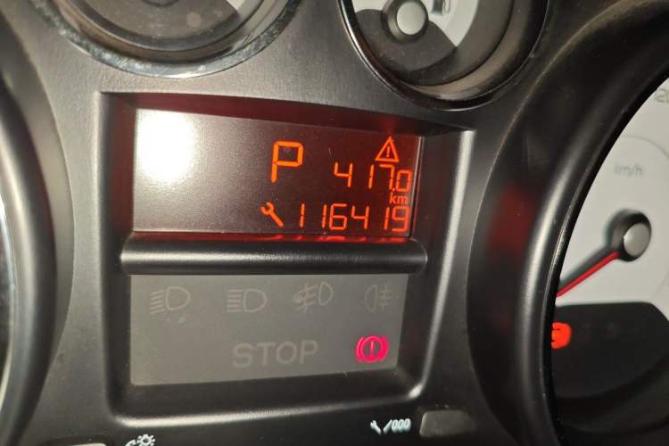 Used Peugeot 308 2014 Enjoy Edition Classic 1.6L Automatic Premium Model Odometer Close Up