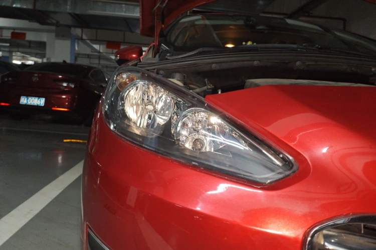 Used Peugeot 308 2014 Enjoy Edition Classic 1.6L Automatic Premium Model Right Front Headlight