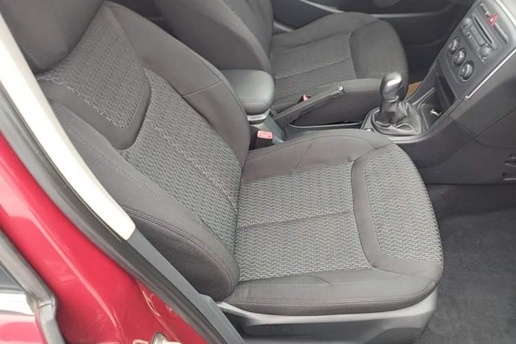 Used Peugeot 308 2014 Enjoy Edition Classic 1.6L Manual YouShang Model Right Front Seat