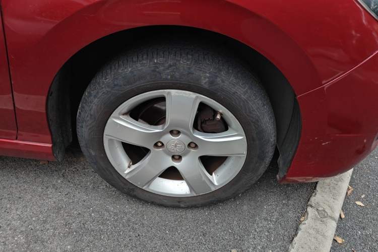 Used Peugeot 308 2014 Enjoy Edition Classic 1.6L Automatic Premium Model Right Front Wheel Hub