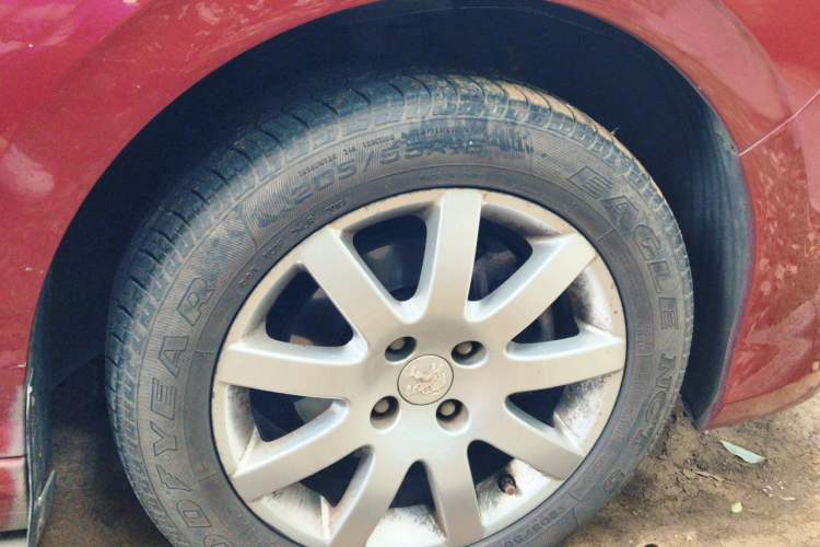 Used Peugeot 308 2014 Enjoy Edition Classic 1.6L Automatic Premium Model Right Front Wheel Hub