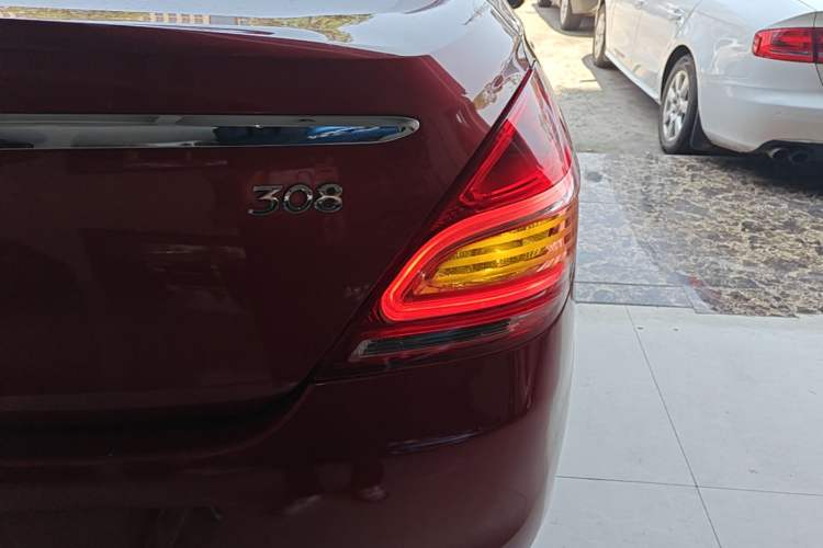 Used Peugeot 308 2014 Enjoy Edition Classic 1.6L Automatic Premium Model Right Rear Taillight