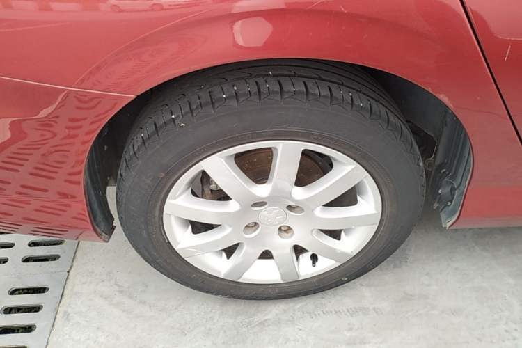 Used Peugeot 308 2014 Enjoy Edition Classic 1.6L Manual YouShang Model Right Rear Wheel Hub