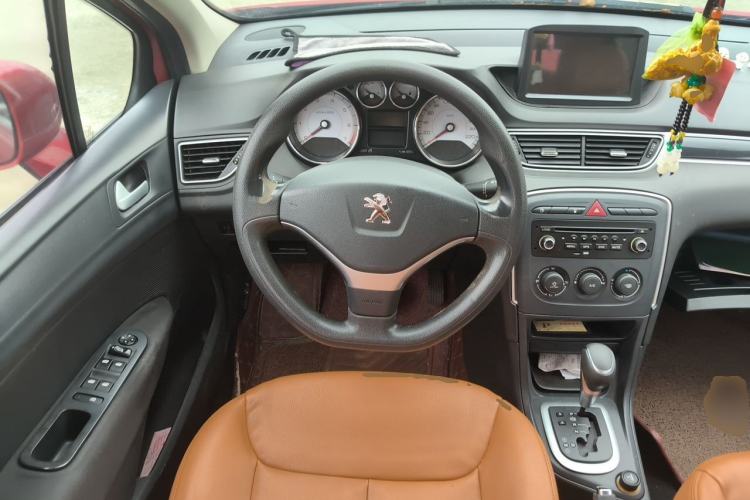 Used Peugeot 308 2014 Enjoy Edition Classic 1.6L Automatic Premium Model Steering Wheel