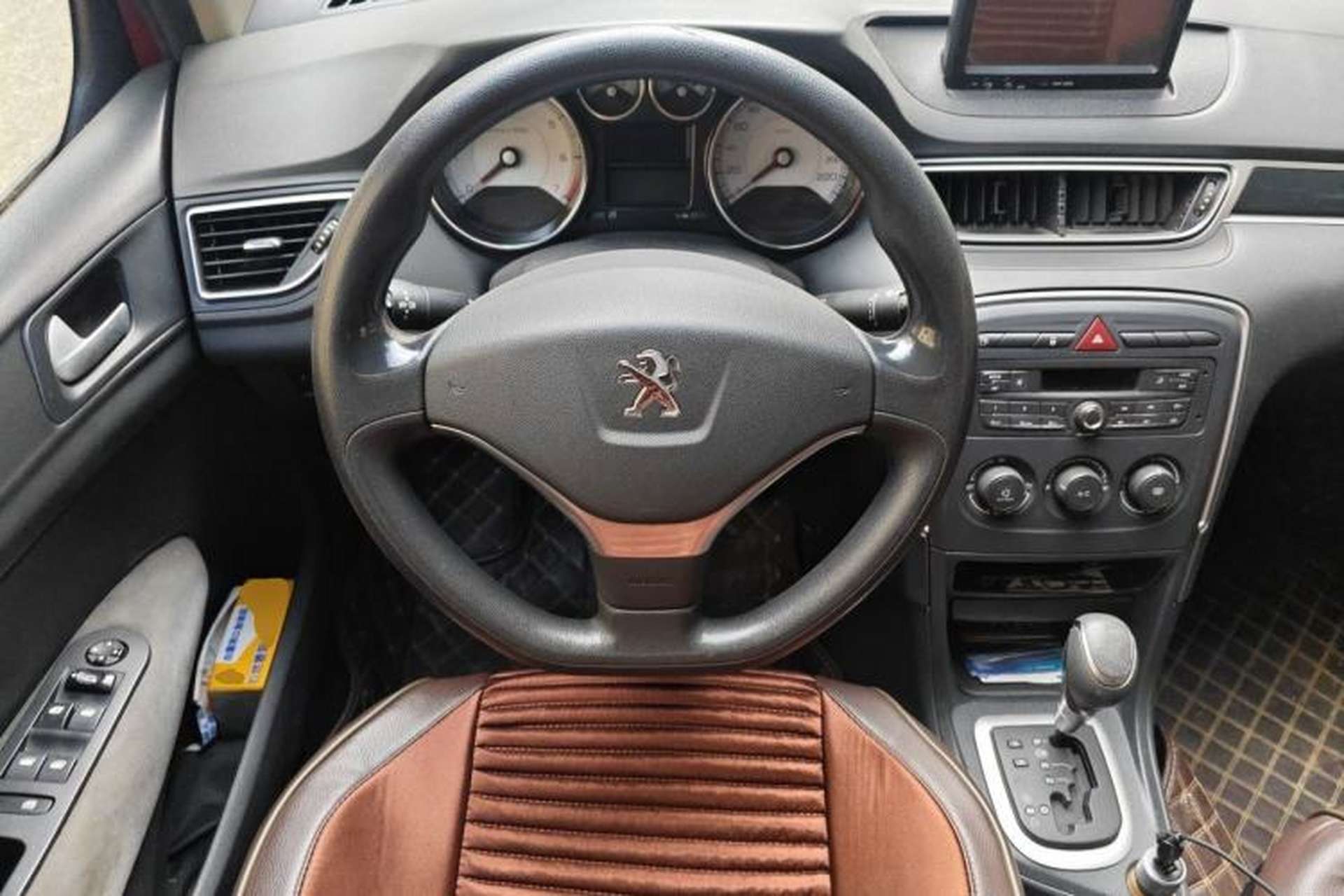 Used Peugeot 308 2014 Enjoy Edition Classic 1.6L Automatic Premium Model Steering Wheel