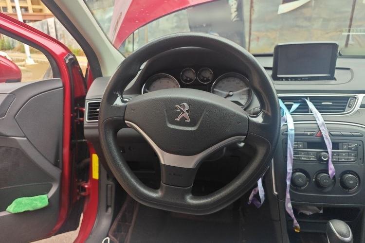 Used Peugeot 308 2014 Enjoy Edition Classic 1.6L Automatic Premium Model Steering Wheel