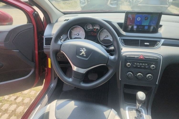 Used Peugeot 308 2014 Enjoy Edition Classic 1.6L Automatic Premium Model Steering Wheel