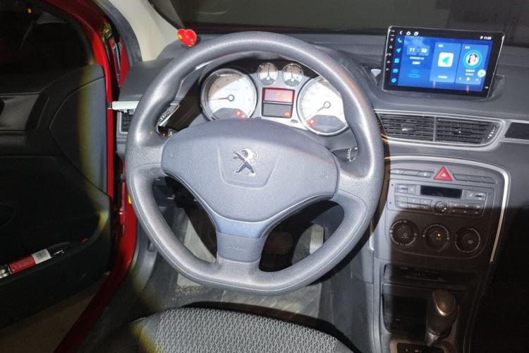 Used Peugeot 308 2014 Enjoy Edition Classic 1.6L Automatic Premium Model Steering Wheel