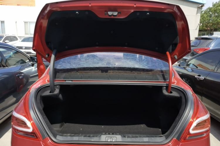 Used Peugeot 308 2014 Enjoy Edition Classic 1.6L Manual YouShang Model Trunk