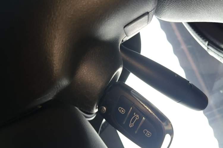 Used Peugeot 308 2014 Enjoy Edition Classic 1.6L Automatic Premium Model Vehicle Key