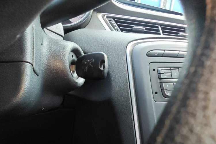 Used Peugeot 308 2014 Enjoy Edition Classic 1.6L Automatic Premium Model Vehicle Key