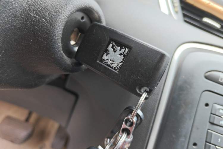 Used Peugeot 308 2014 Enjoy Edition Classic 1.6L Automatic Premium Model Vehicle Key