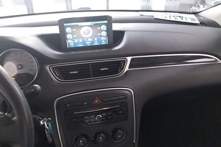 Used Peugeot 308 2014 Enjoy Edition Classic 1.6L Automatic Premium Model Audio And AC Panel