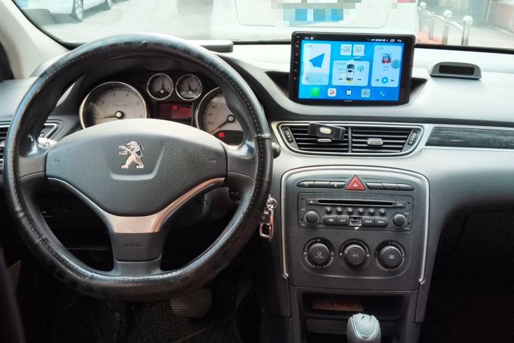 Used Peugeot 308 2014 Enjoy Edition Classic 1.6L Automatic Premium Model Center Console