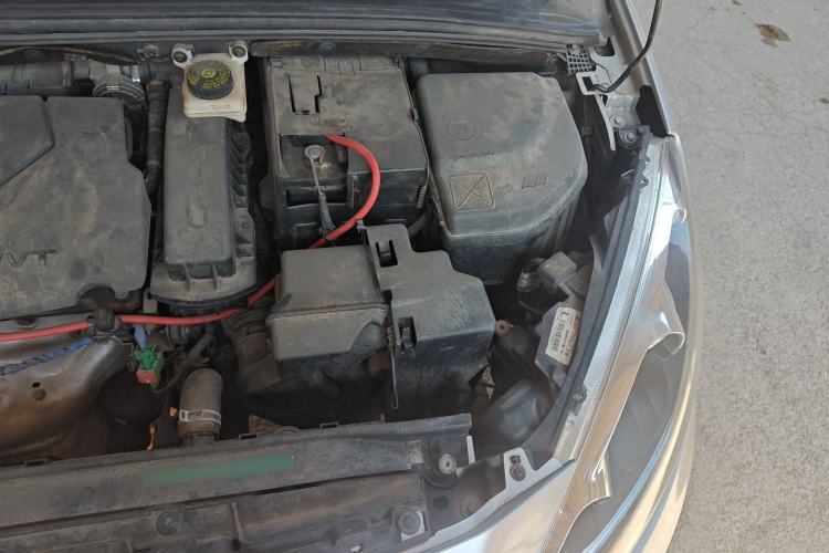 Used Peugeot 308 2014 Enjoy Edition Classic 1.6L Manual YouShang Model Engine Bay Left