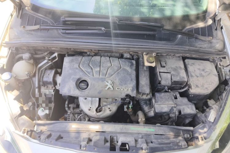 Used Peugeot 308 2014 Enjoy Edition Classic 1.6L Manual YouShang Model Engine Bay
