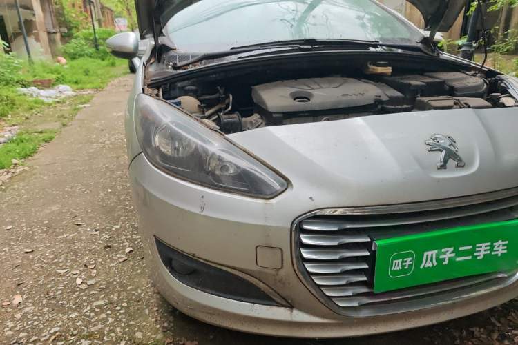 Used Peugeot 308 2014 Enjoy Edition Classic 1.6L Manual YouShang Model Engine Bay Right