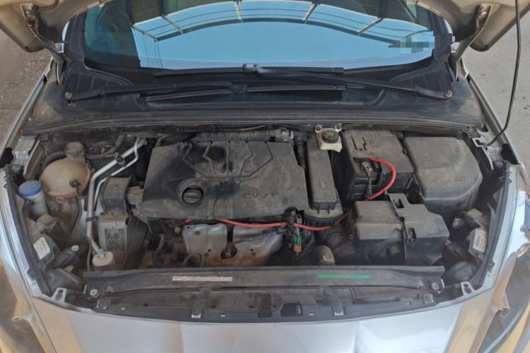 Used Peugeot 308 2014 Enjoy Edition Classic 1.6L Manual YouShang Model Engine Bay