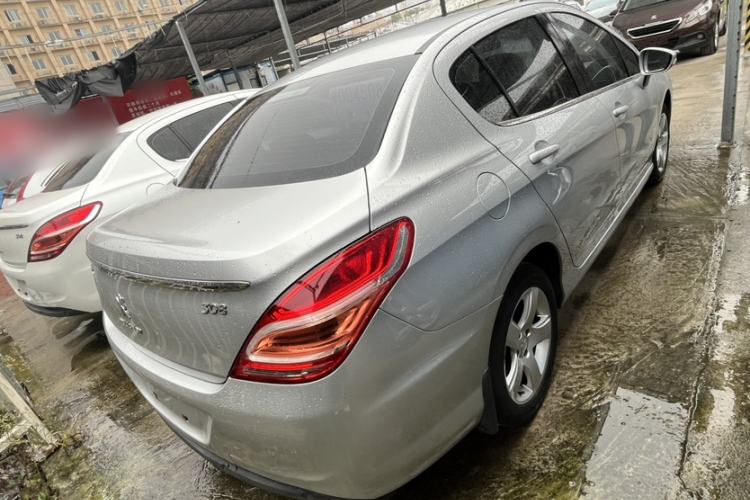 Used Peugeot 308 2014 Enjoy Edition Classic 1.6L Automatic Premium Model Exterior 4