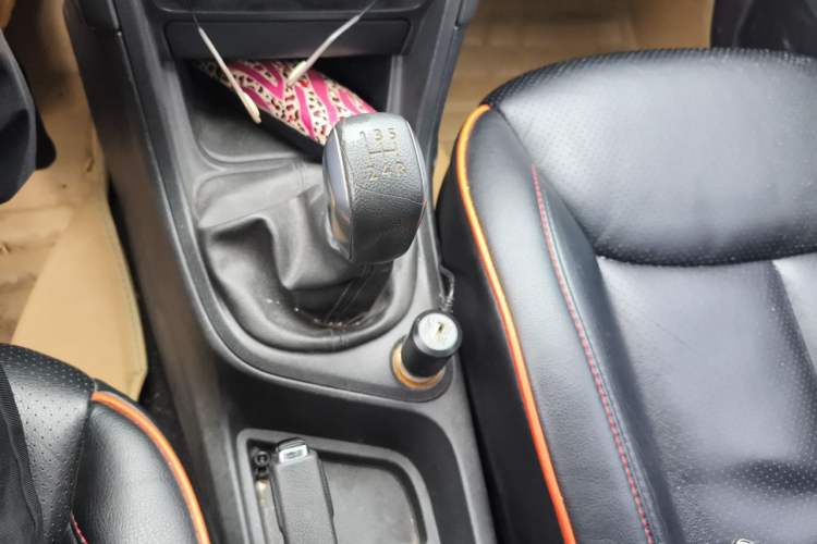 Used Peugeot 308 2014 Enjoy Edition Classic 1.6L Manual YouShang Model Gear Lever