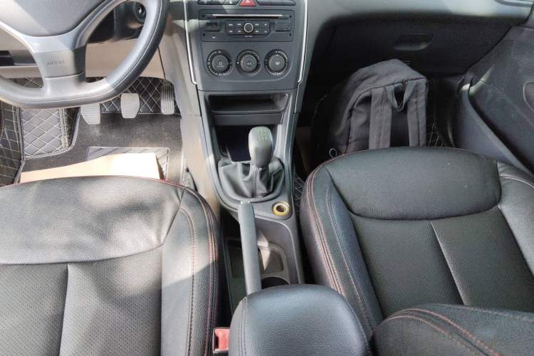 Used Peugeot 308 2014 Enjoy Edition Classic 1.6L Manual YouShang Model Gear Lever