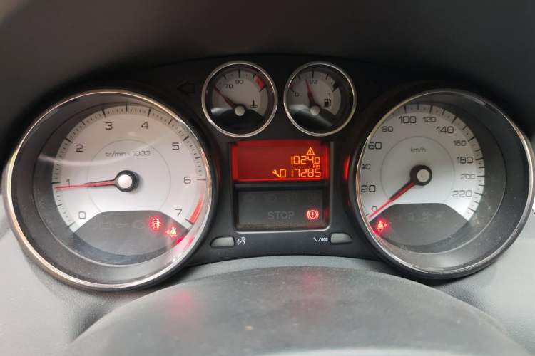 Used Peugeot 308 2014 Enjoy Edition Classic 1.6L Manual YouShang Model Instrument Cluster