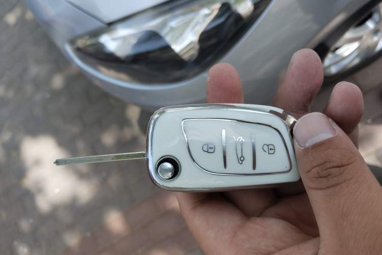 Used Peugeot 308 2014 Enjoy Edition Classic 1.6L Manual YouShang Model Interior 1
