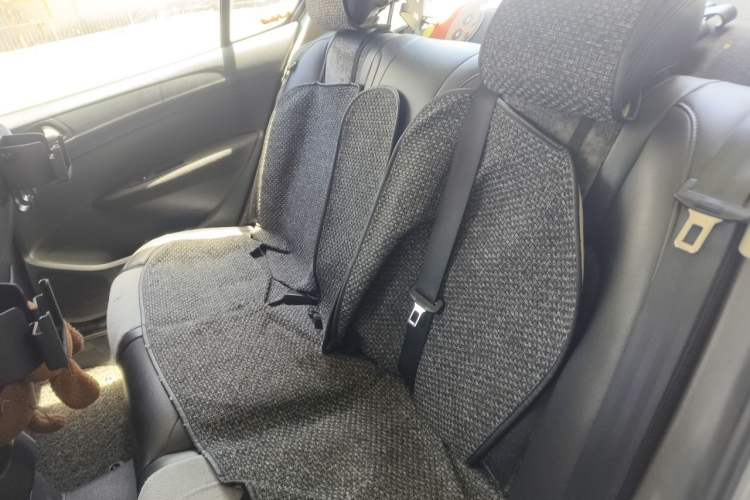 Used Peugeot 308 2014 Enjoy Edition Classic 1.6L Manual YouShang Model Left Rear Seat