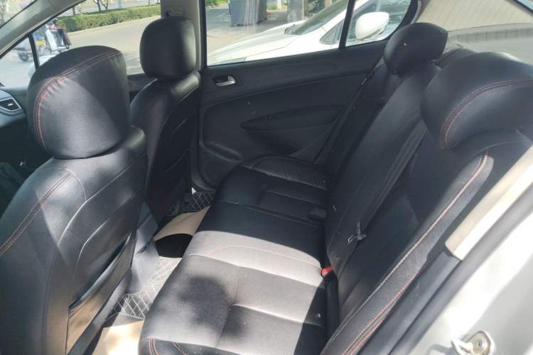 Used Peugeot 308 2014 Enjoy Edition Classic 1.6L Manual YouShang Model Left Rear Seat