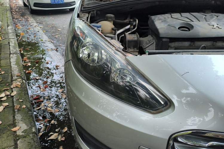 Used Peugeot 308 2014 Enjoy Edition Classic 1.6L Manual YouShang Model Right Front Headlight