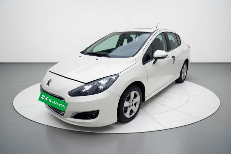 Peugeot 308 2014 Enjoy Edition Classic 1.6L Manual YouShang Model d’occasion Guazi used car, China used car export, Used car for sale, Used cars, Cheapest cars for sale