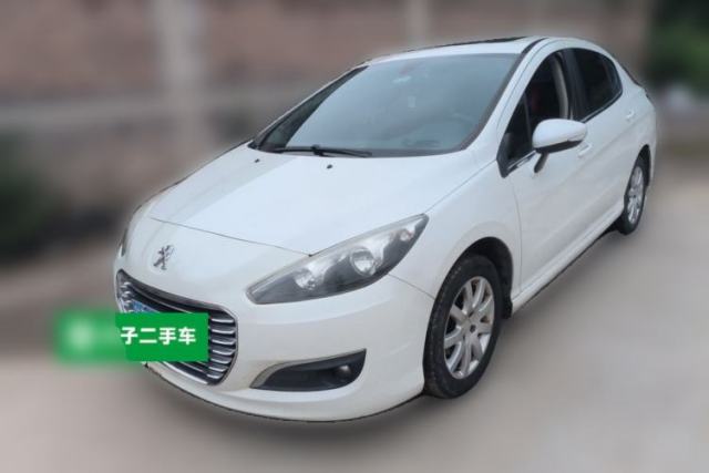 Ojetý Peugeot 308 2014 Enjoy Edition Classic 1.6L Manual Fashion Model