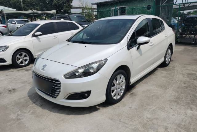 Ojetý Peugeot 308 2014 Enjoy Edition Classic 1.6L Automatic Premium Model