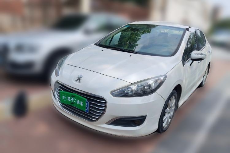 Used Peugeot 308 2014 Enjoy Edition Classic 1.6L Manual YouShang Model Guazi used car, China used car export, Used car for sale, Used cars, Cheapest cars for sale